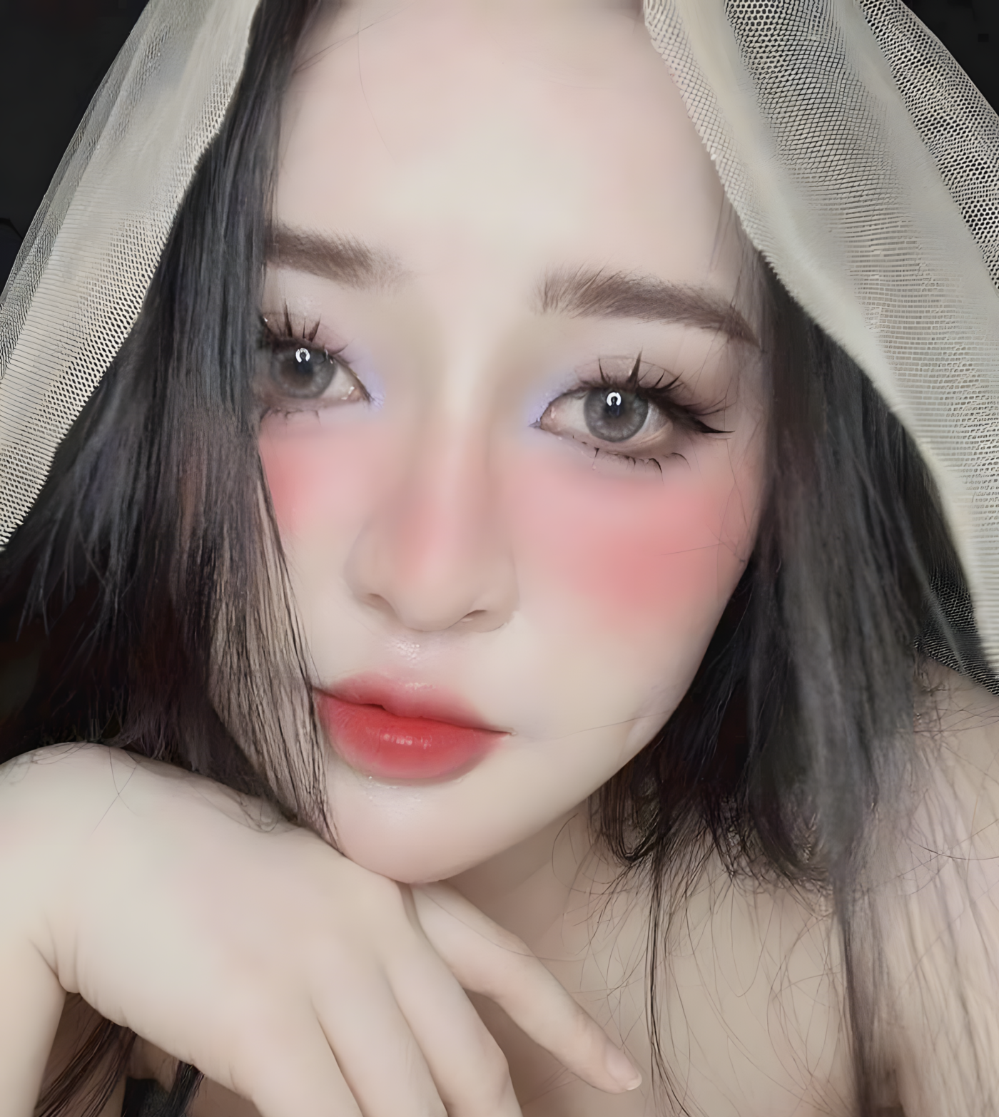 Feedback của bạn Quyên giờ vừa làm chủ 1 shop mỹ phẩm vừa làm Idol cho 1 CT truyền thông